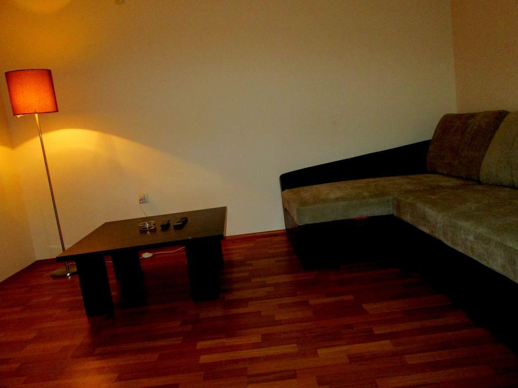 Max Comfort Hotel Кутаиси Номер фото